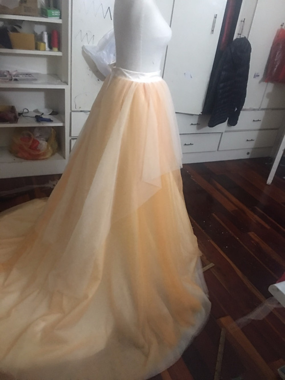 高品質！カラードレス ビタミンカラー フレアスカート チュールスカート　トレーン 　セパレートドレス 2枚目の画像
