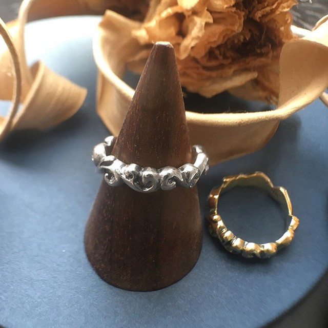 Arabesuque Ring：SILVER 8,030円