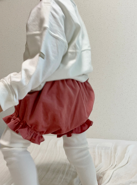送料無料 3色展開　春まで使える⭐︎ コーデュロイ　かぼちゃパンツ　ブルマ　70/80サイズ　子供服 3枚目の画像