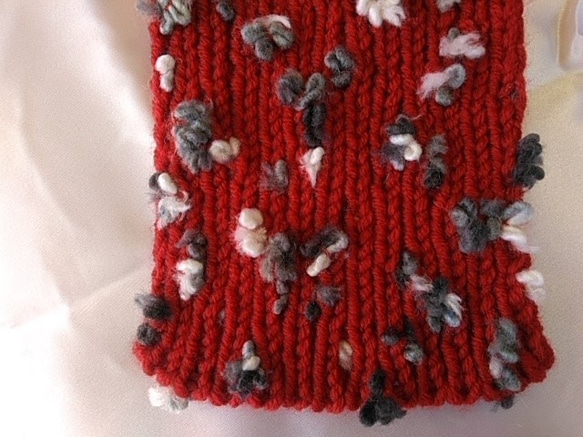 トルコ製毛糸マキシフラワーのマフラー(レッド) 3枚目の画像