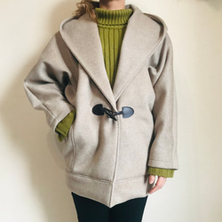 贅沢なカシミヤウール100% で作ったゆったりオーバーサイズのフーデットコート♡【総裏付き】グレージュ色 2枚目の画像
