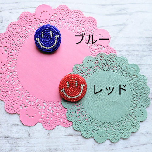 ビーズ刺繍ブローチ ビジューでゴージャスなニコちゃん<ノーマル