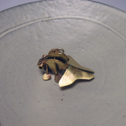 真鍮金魚 2枚目の画像