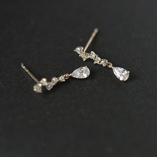 K9金 四連ダイヤとしずくデザインピアス イヤリング Earrings ピアス 