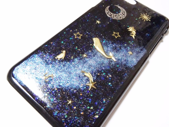 ＜iPhone6＞☆宇宙を泳ぐ海の動物たち～iPhoneケースカバー☆ 3枚目の画像