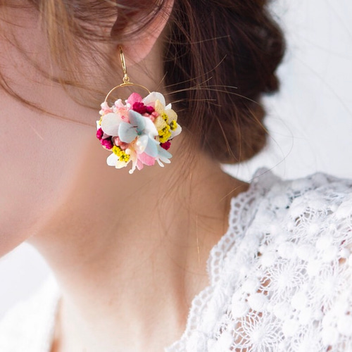 かすみ草 イヤリング プリザーブドフラワー ピアス  チュールレース かすみ草 イヤリング プリザーブドフラワー ピアス チュール