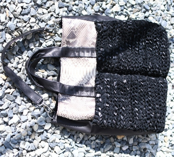 【受注制作】embrace（エンブレイス） 手編み　レザーニッティング 　ビッグトートBag 受注制作 Knitting