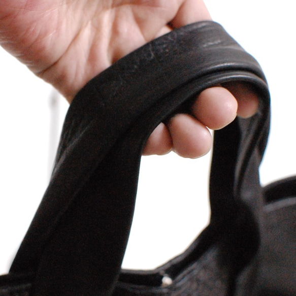 【受注制作】embrace（エンブレイス） 手編み　レザーニッティング 　ビッグトートBag 受注制作 Knitting