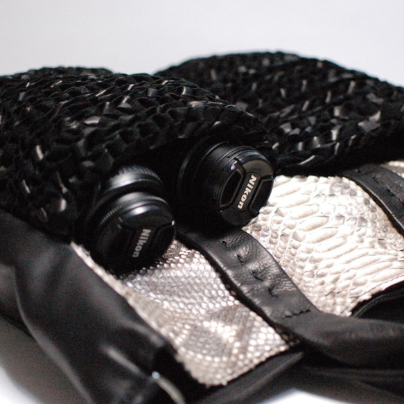 【受注制作】embrace（エンブレイス） 手編み　レザーニッティング 　ビッグトートBag 受注制作 Knitting