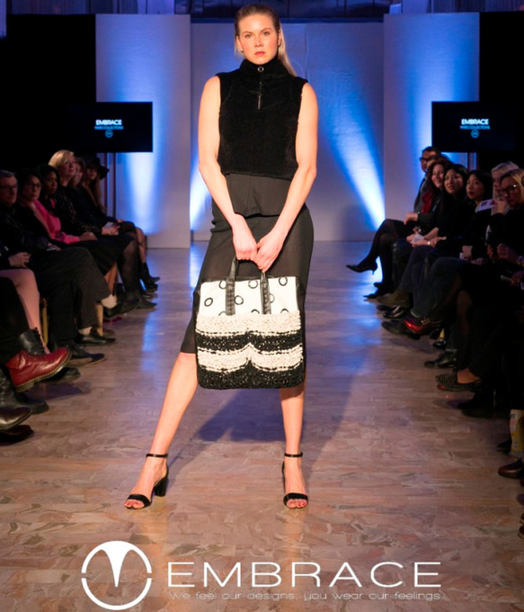 【受注制作】embrace（エンブレイス） 手編み　レザーニッティング 　ビッグトートBag 受注制作 Knitting