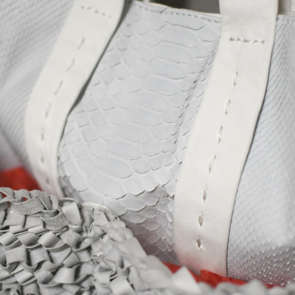 【受注制作】embrace（エンブレイス） 手編み　レザーニッティング 　ビッグトートBag Knitting