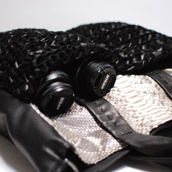 【受注制作】embrace（エンブレイス） 手編み　レザーニッティング 　ビッグトートBag Knitting