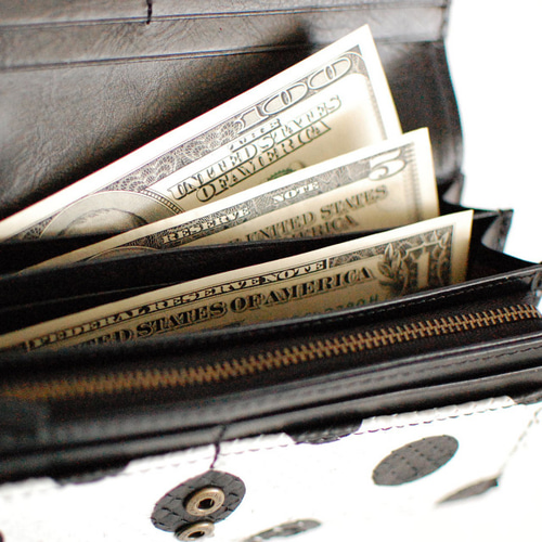 受注制作】embrace（エンブレイス）Vivido Dot Wallet（ヴィヴィード  