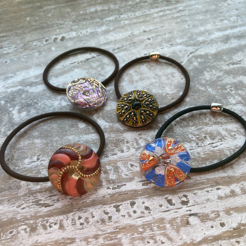 馬蹄（ホースシュー ）模様のヘアゴム【luckyBLUEOrange】チェコ