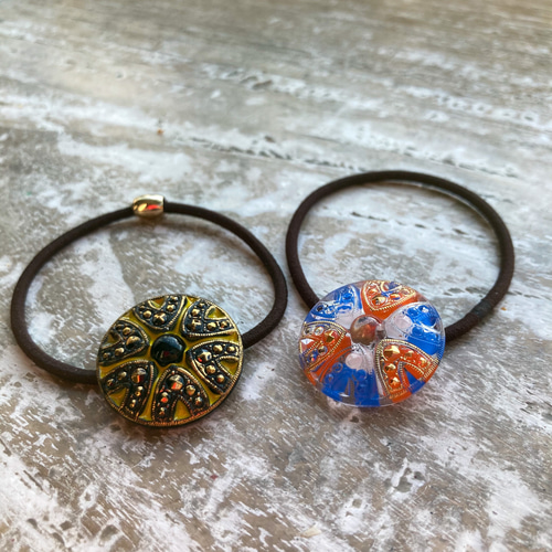 馬蹄（ホースシュー ）模様のヘアゴム【luckyBLUEOrange】チェコ