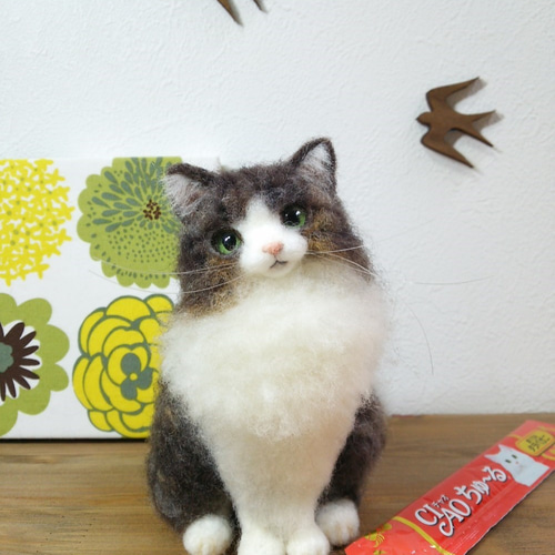 羊毛フェルト　猫　ノルウェージャンフォレストキャット 人気です！ 超リアル 羊毛フェルト ノルウェージャンフォレスト