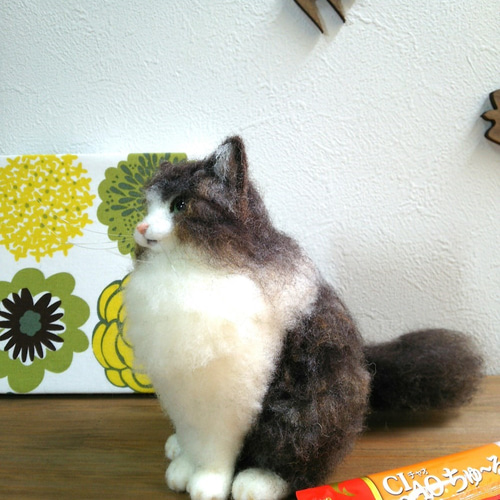 リアル羊毛フェルト猫 No.2 ノルウェージャン キャリコ Wool Sculpture