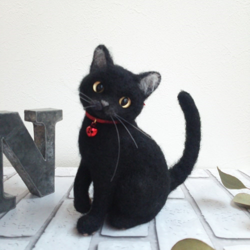 羊毛フェルト】黒猫 おねだりver. 羊毛フェルト Nな 工房 通販 羊毛フェルト】黒猫 おねだりver. 羊毛フェルト Nな 工房 通販