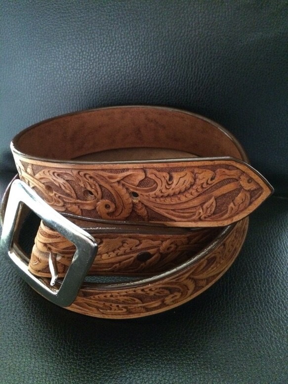 【オーダー制】唐草模様のカービング・ベルト/B★アカンサス