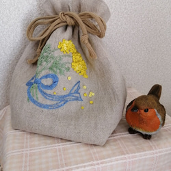 ミモザ刺繍のきんちゃく袋 3枚目の画像