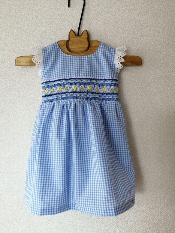 90】ブルーギンガムチェックのスモッキング刺繍ワンピース 子供服