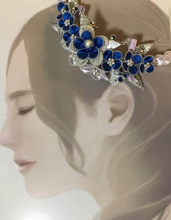 髪飾り　刺繡糸の髪飾り ブルーとラベンダーカラー　「高潔」 1枚目の画像