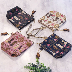 チェス馬柄 防水マルチポーチ 2枚目の画像