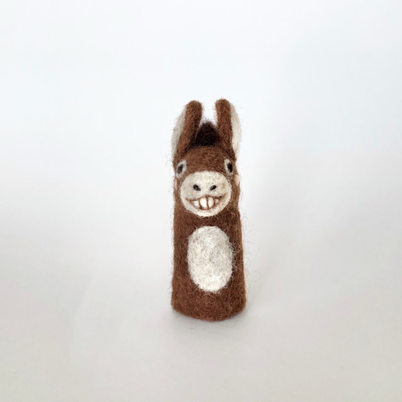 羊毛フェルトの指人形 ロバのにこちゃん 羊毛フェルト たんぽぽ手芸