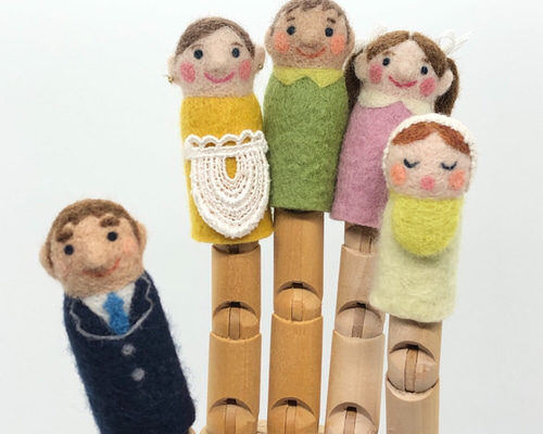 新作　指人形　羊毛フェルト 羊毛フェルトの指人形ファミリー お父さん、お母さん、お兄ちゃん、妹