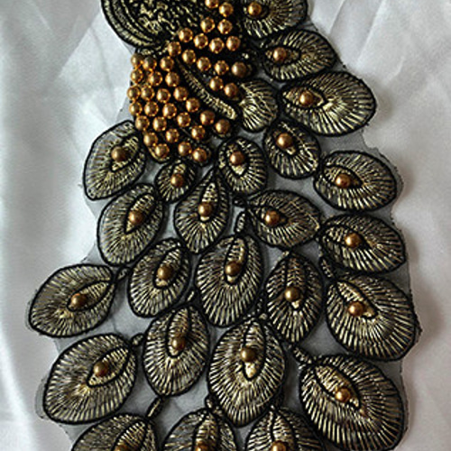 送料無料 ゴージャス！【オーガンジービジュー孔雀刺繍ブラックパーツ