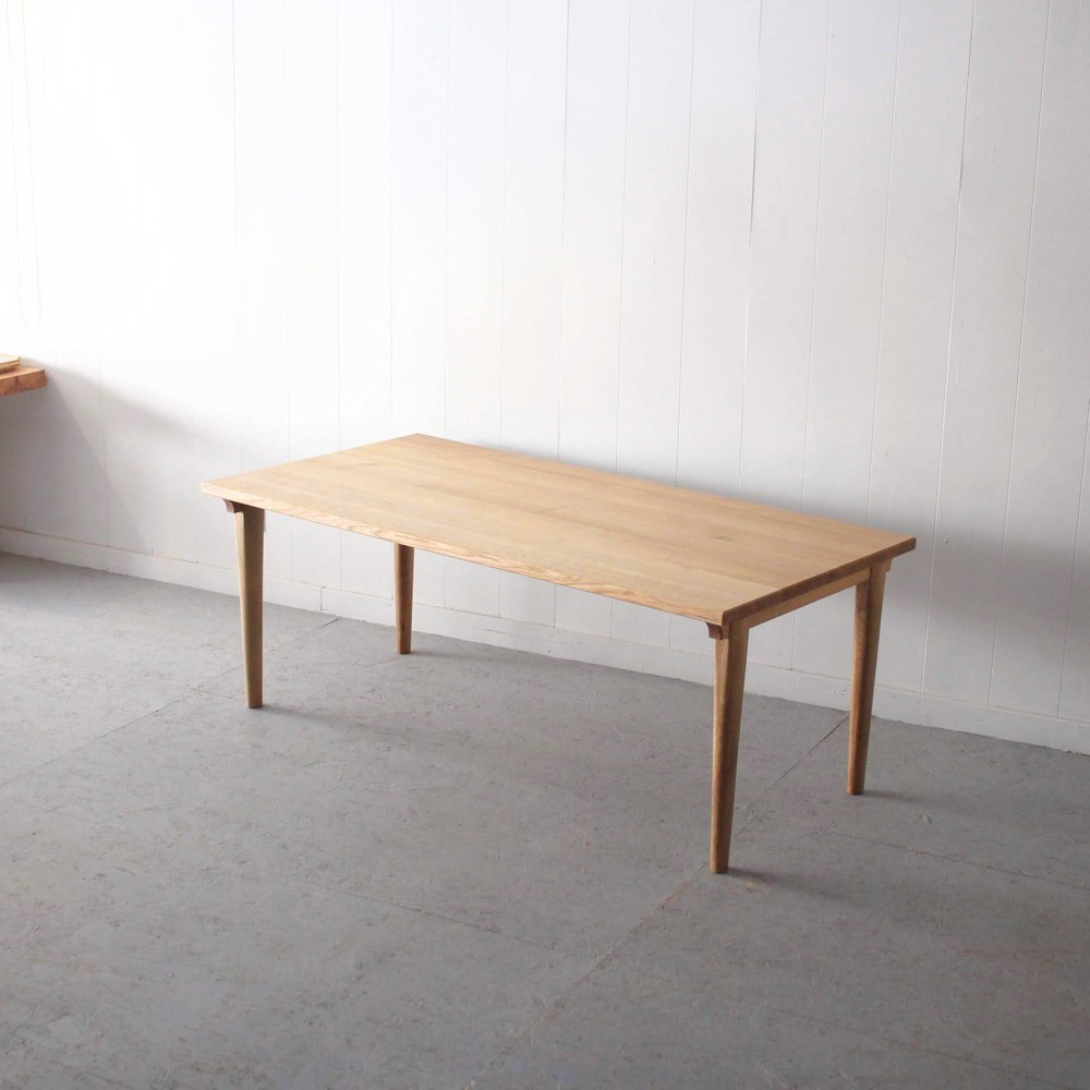 ダイニングテーブル（MOOTHシリーズ）/当店限定/ふるさと納税返礼品/北海道産ナラ材/ウォールナット材も可能/木製