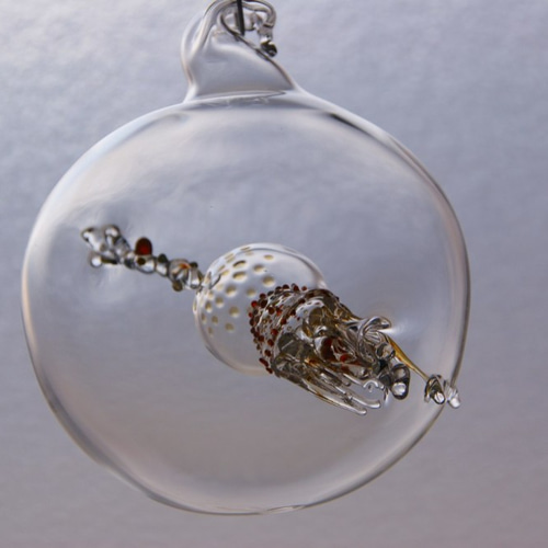 ガラスのサンキャッチャーオーナメント（クラゲ） 立体・オブジェ