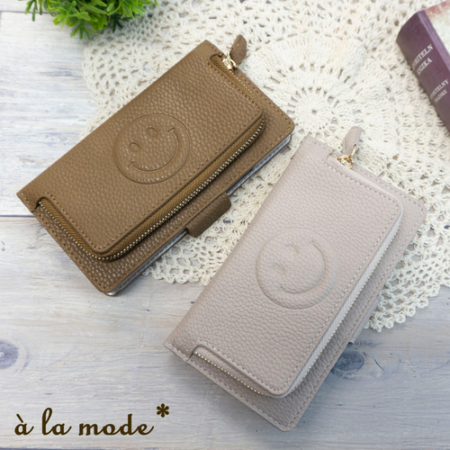 IGカゴ付き 全機種対応】Bigニコちゃん&タッセル付✨アイフォン手帳型ケース