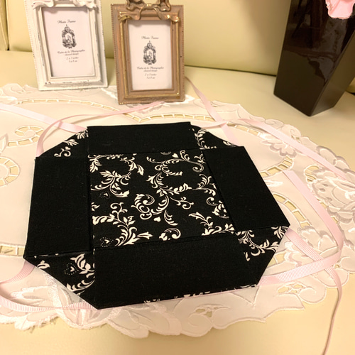 ☆カルトナージュ リボントレイ ブラックM☆ その他インテリア雑貨  