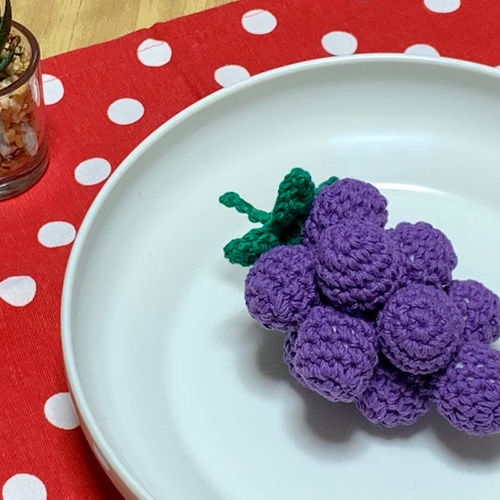 葡萄の編みぐるみ hq720.jpg?sqp=-