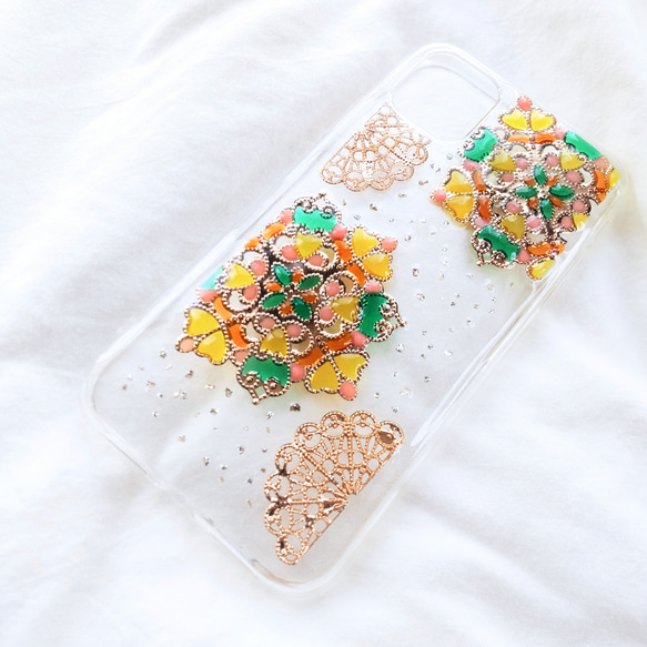 【全機種対応】ビタミンカラーのキラキラカラフルなステンドグラス風スマートフォンケース　iPhoneケース/アンドロイド 2枚目の画像