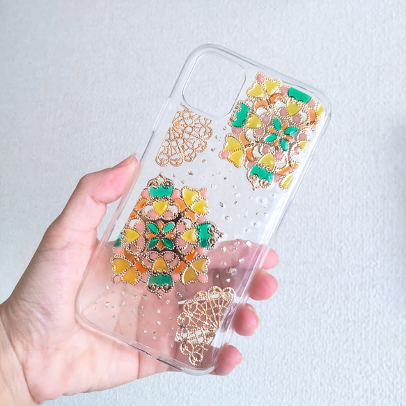 【全機種対応】ビタミンカラーのキラキラカラフルなステンドグラス風スマートフォンケース　iPhoneケース/アンドロイド 4枚目の画像