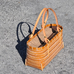 竹かごバッグ　網代編み　ミニ　革手　職人手作りの竹バッグ 7枚目の画像