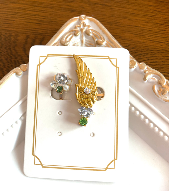 tama◆天使の羽カービング✧バイカラーフローライト アシンメトリーピアス tama◇天使の羽カービング✧バイカラーフローライト アシンメトリー