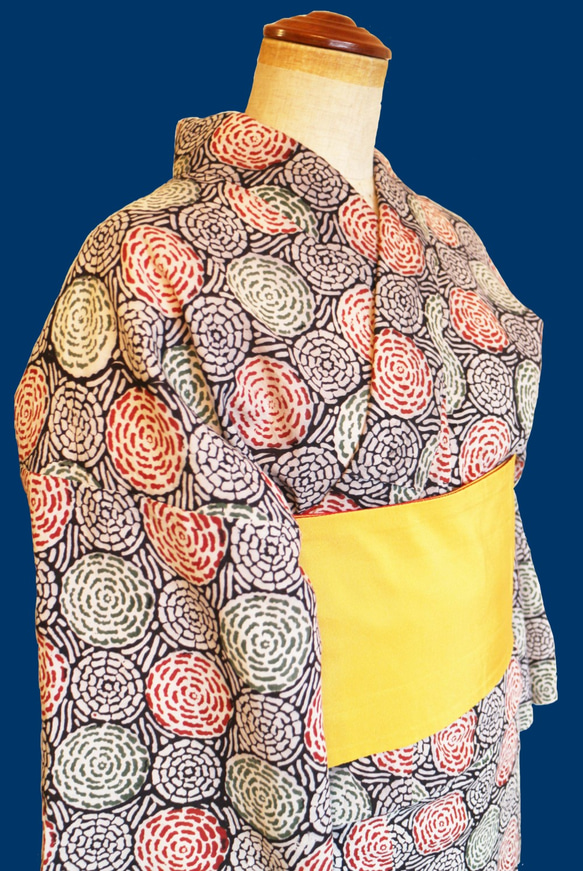 インド綿・ブロックプリント女性用浴衣 着物｜自然染料染　まるまる柄 3枚目の画像