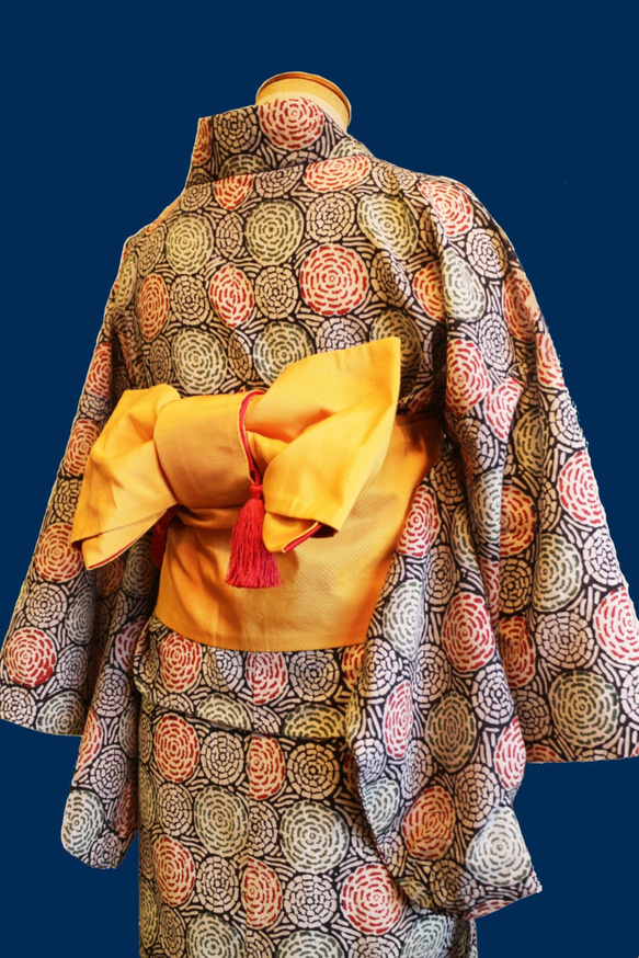 インド綿・ブロックプリント女性用浴衣 着物｜自然染料染　まるまる柄 4枚目の画像