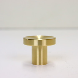 職人直送 真鍮 引き出し 取っ手 つまみ おしゃれ 家具 本棚 キャビネット チェスト 机 diy brass Φ25 3枚目の画像