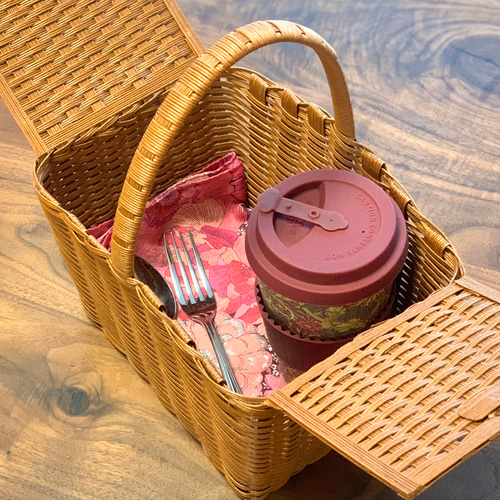 ハンドメイド ピクニックバスケット ハンドル付き ラタン製 ピクニック バスケット | Zara Home 日本