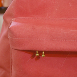 豬皮革粉紅色袋包背包 第4張的照片