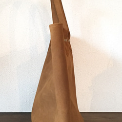 katsuko先生訂購了Suede Cowhide Brown 1970年代的Carry All Back Tote Bag 第2張的照片