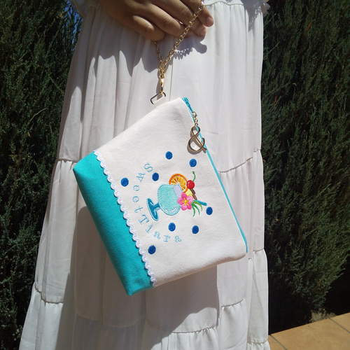 特集掲載〕帆布 刺繍ポーチ❋〜トロピカルドリンクと夏の水玉 特集掲載〕帆布 刺繍ポーチ❋〜トロピカルドリンクと夏の水玉