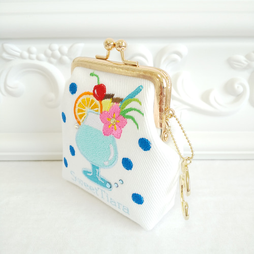 お纏めリクエスト＊刺繍のバッグ♡コインケース♡チャームなど♡ リング付ポーチ 【 インド刺繍 02 × シュリンクレザー 】 花柄