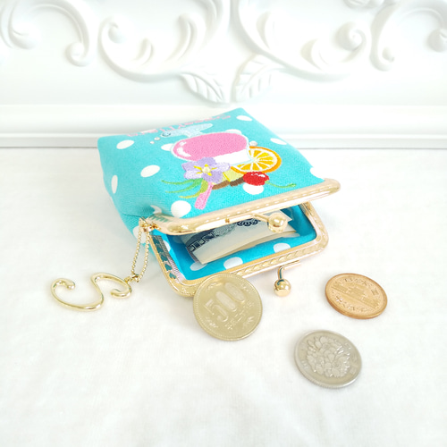 お纏めリクエスト＊刺繍のバッグ♡コインケース♡チャームなど♡ 47a39eda6346ce24c6bb1e76ed5005