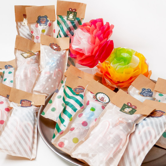 グラシン紙 水玉柄３色セット 折り紙サイズ 150×150㎜ ラッピング ペーパークラフト コラージュに 3枚目の画像