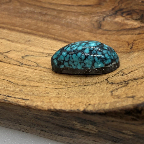 6,9ct, Kingman Turquoise スパイダーウェブ キングマン